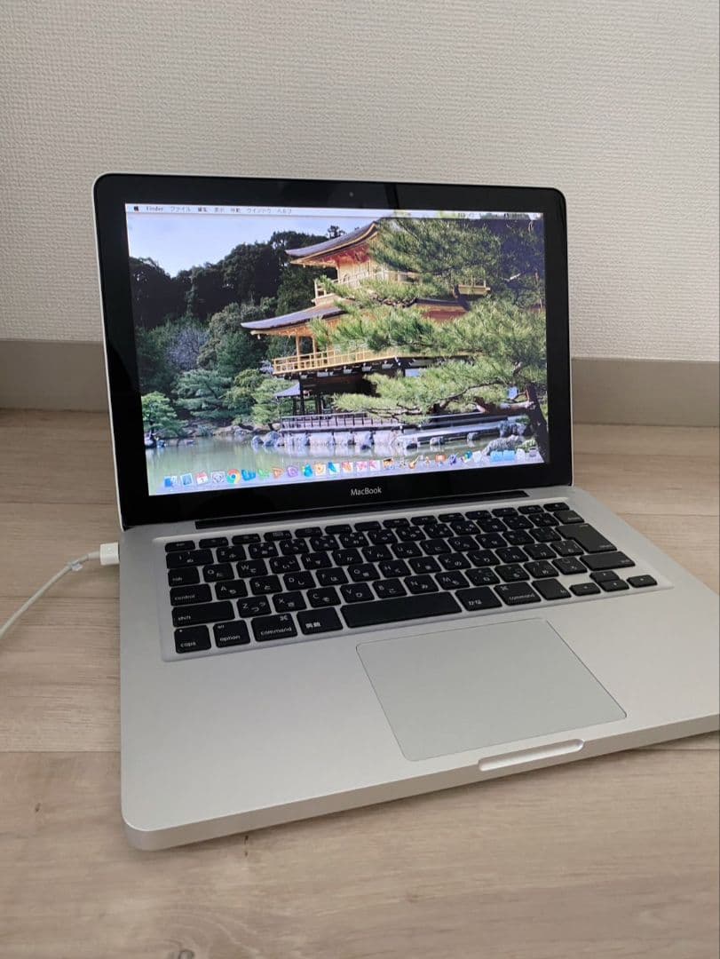MacBook 　Aluminum Late 2008