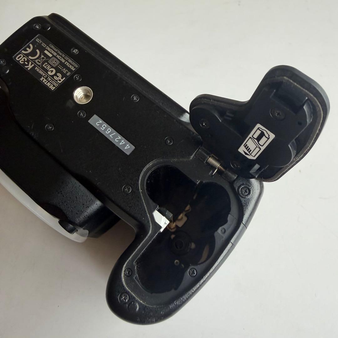 ペンタックス PENTAX K30 デジタル一眼レフカメラ ボディ