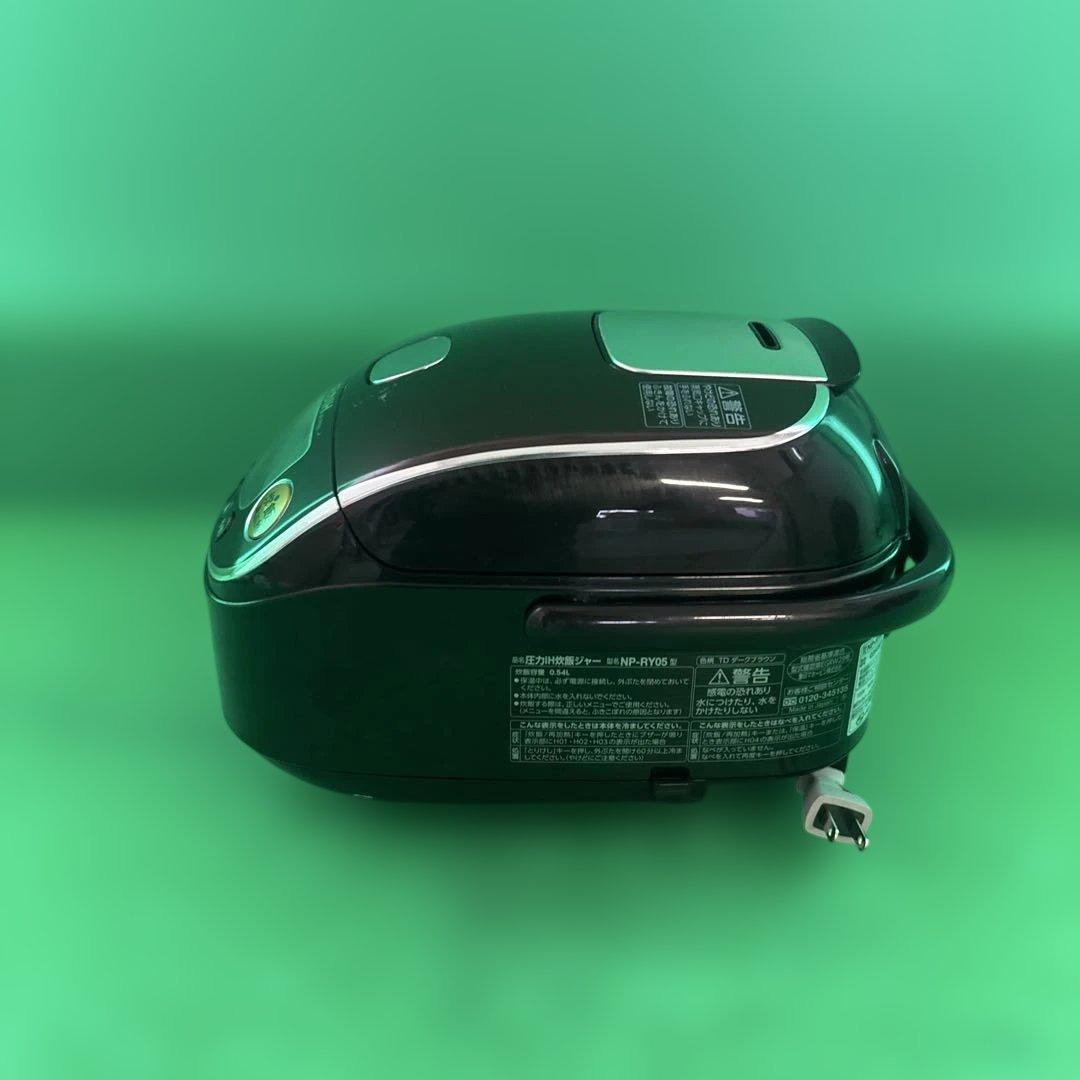 Zojirushi 圧力IH炊飯器 NP-RY05
