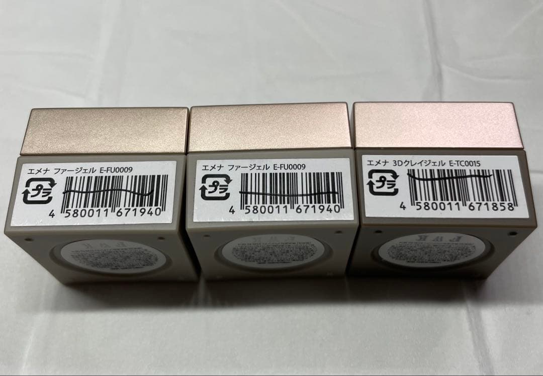 émena ファー・3Dクレイジェルセット ネイル エメナ