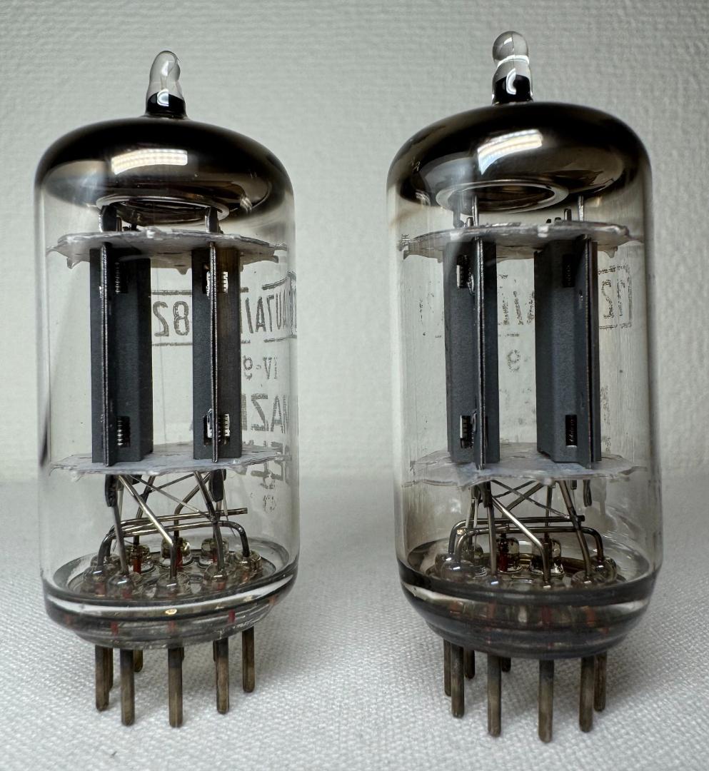 真空管　Telefunken/Mazda 12AU7A ECC82