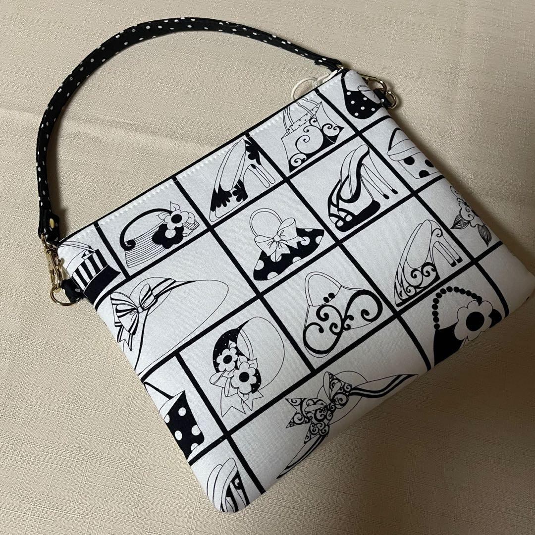 ♡Gone〜で20㎝ファスナーポーチ②♡ハンドメイド　ロラライハリス