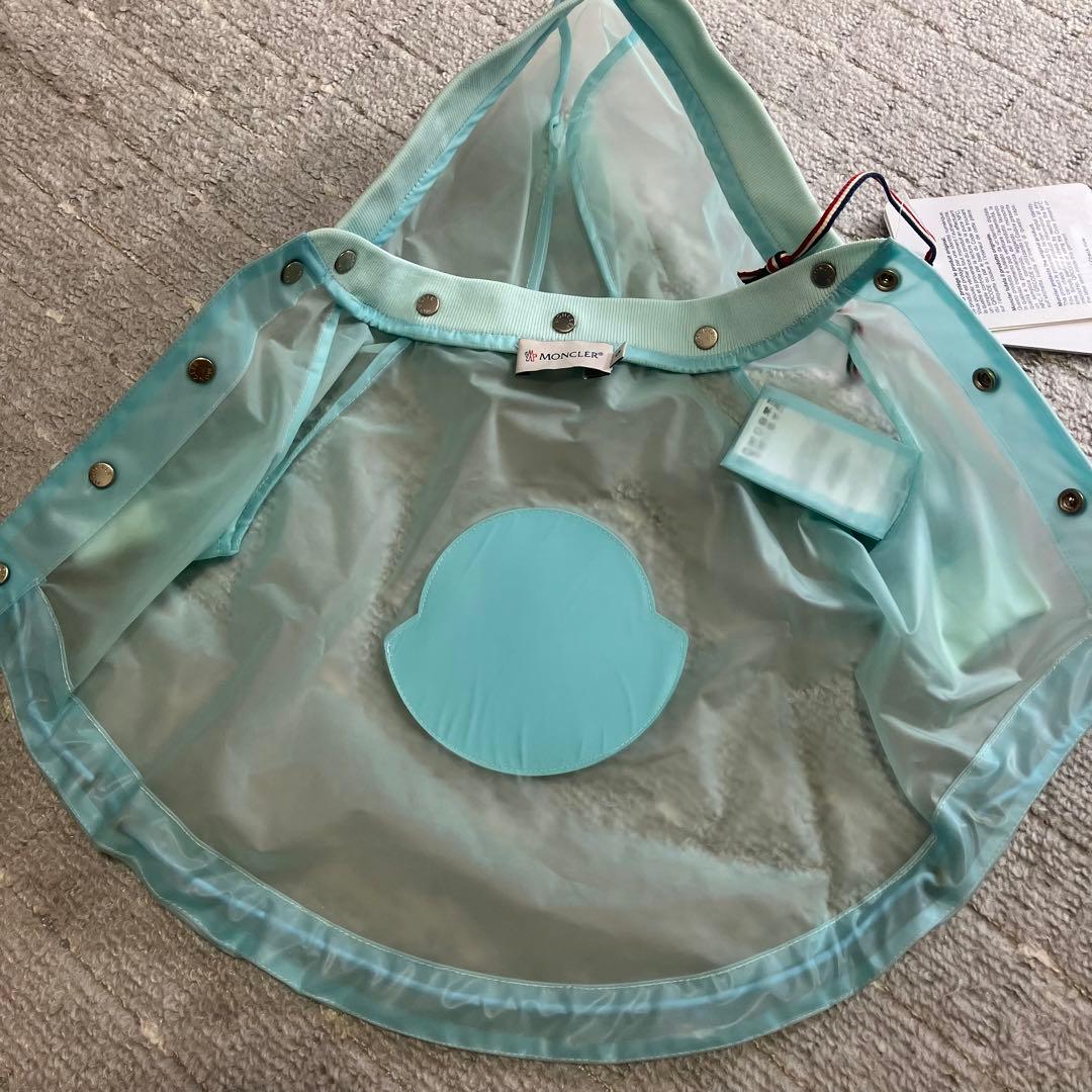 未使用タグ付き！モンクレール［ポルド］レインコート　犬用　ドッグ　服　フード