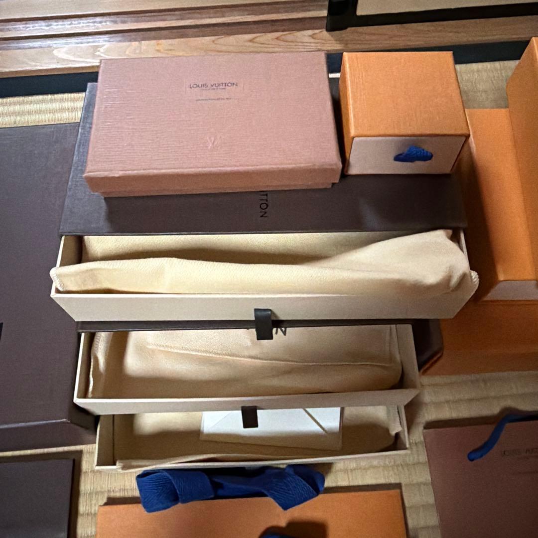 LOUIS VUITTON ショップ袋・ギフトボックス セット