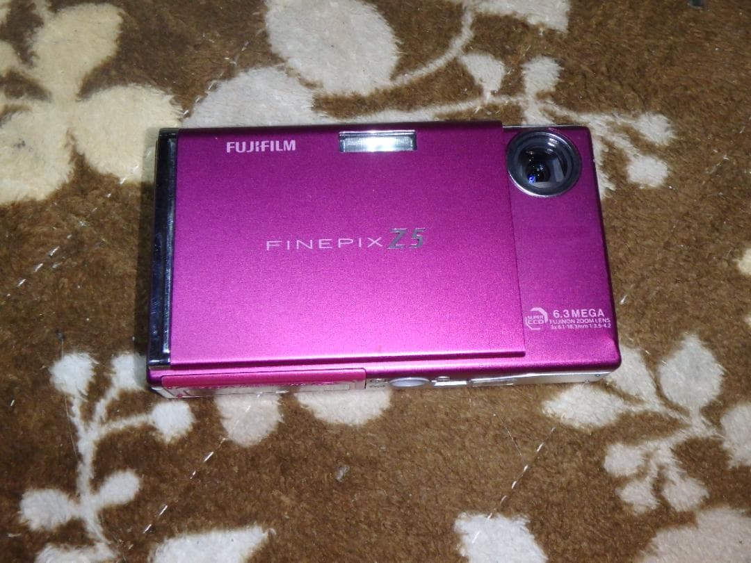 動作品 FUJIFILM z5fd FinePix デジタルカメラ