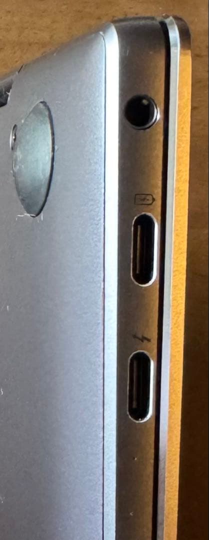 美品 Huawei MateBook X Pro i7 1TB バッテリー良好