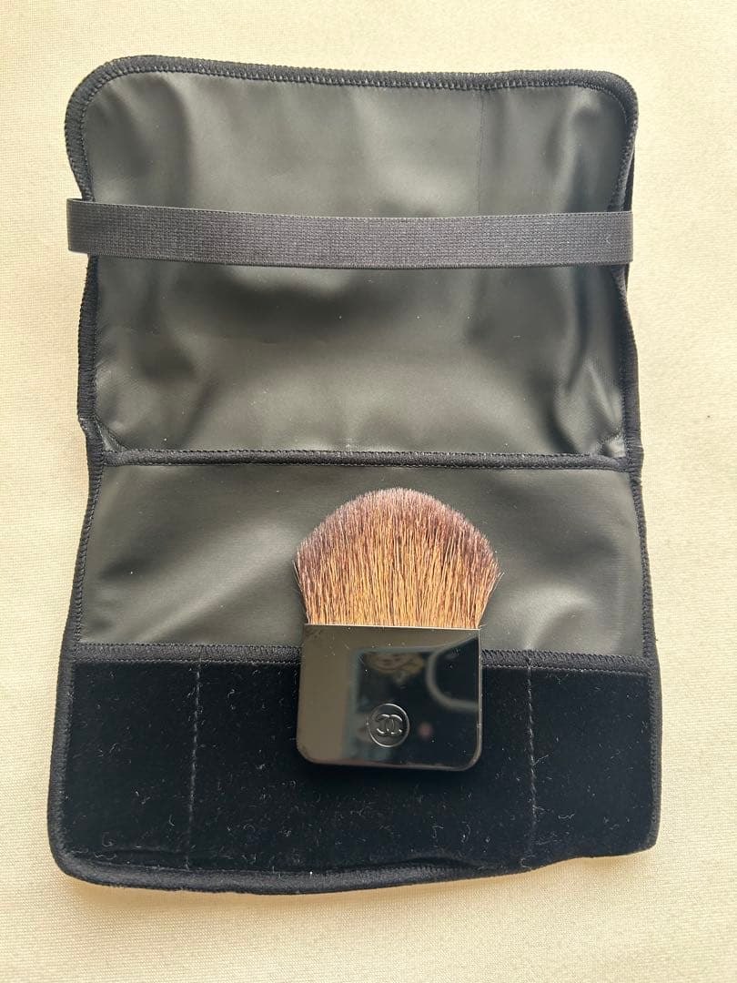 新品未使用CHANEL パウダリーファンデーション