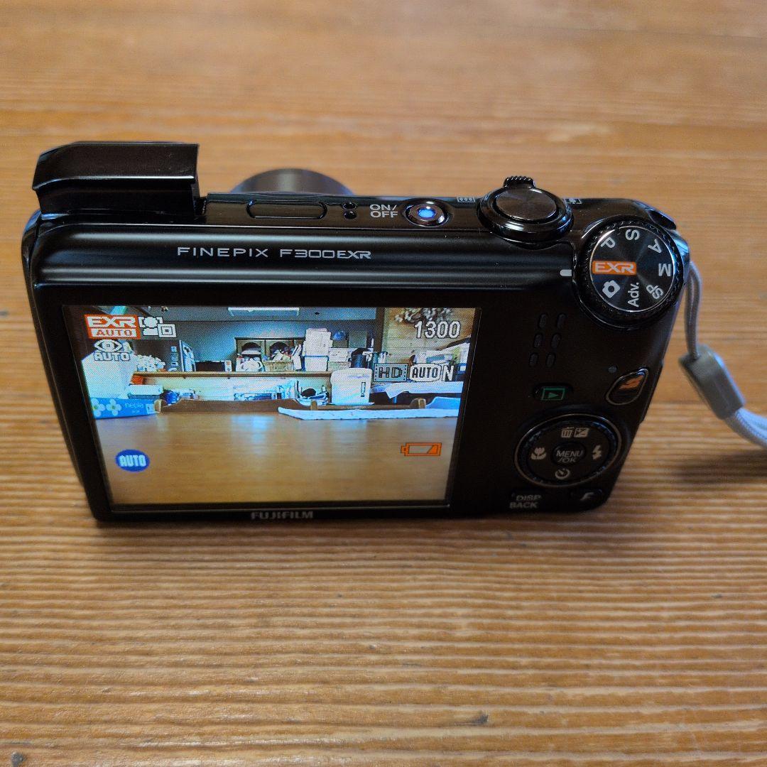 Fujifilm FinePix F300EXR コンパクトデジタルカメラ