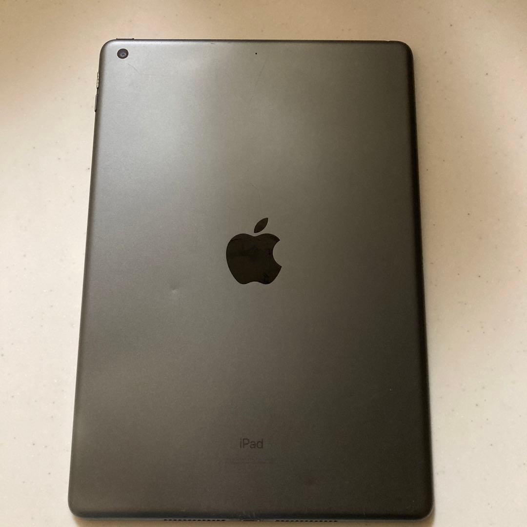 iPad(第7世代)32GB Wi-Fiジャンク品