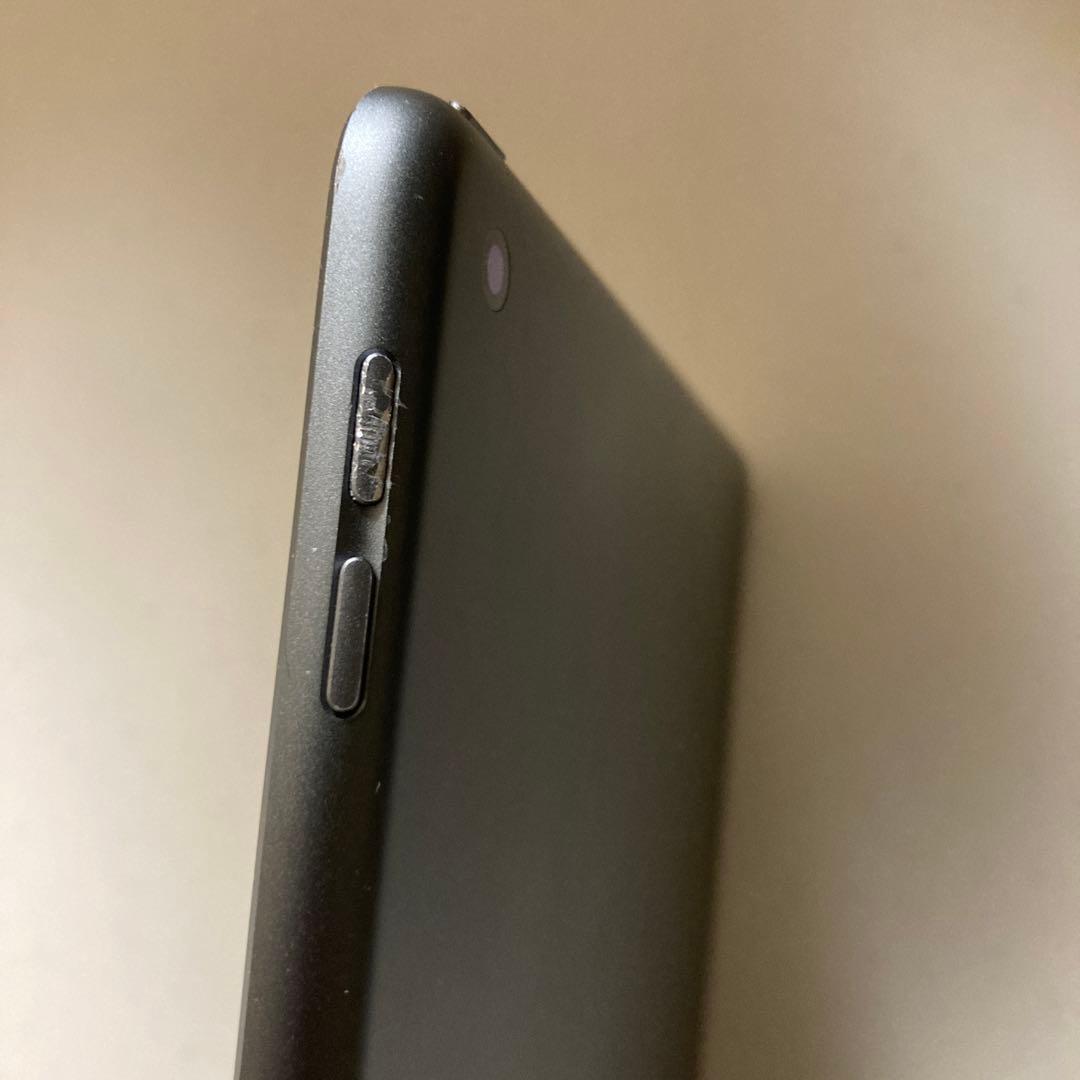 iPad(第7世代)32GB Wi-Fiジャンク品
