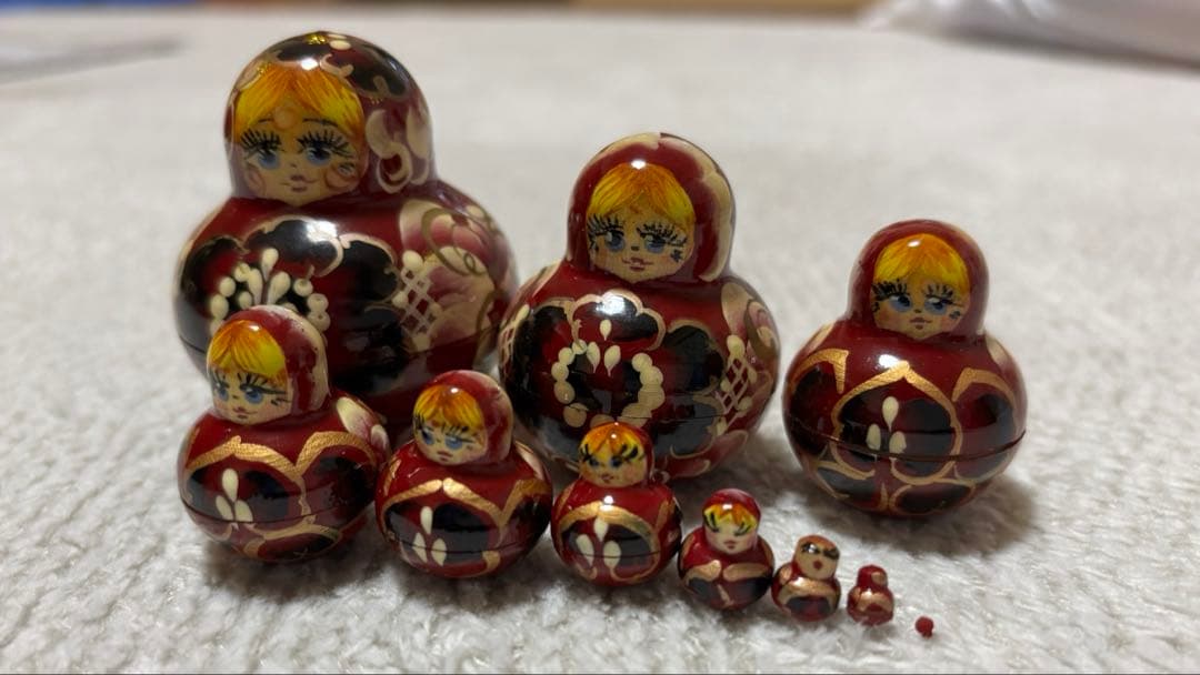 マトリョーシカ 万博 ロシア館 赤 女の子 手描き 10組