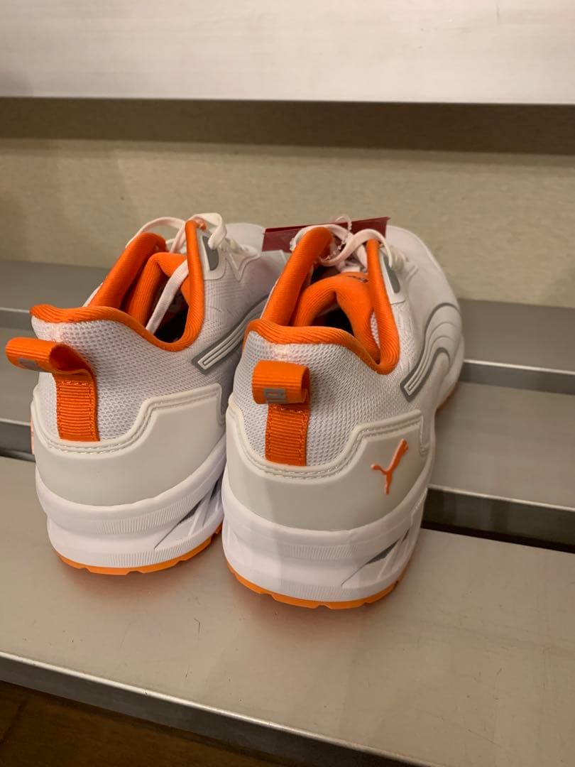 送料無料☆PUMA 安全靴 グライド ホワイト　ロー　26.5cm 新品