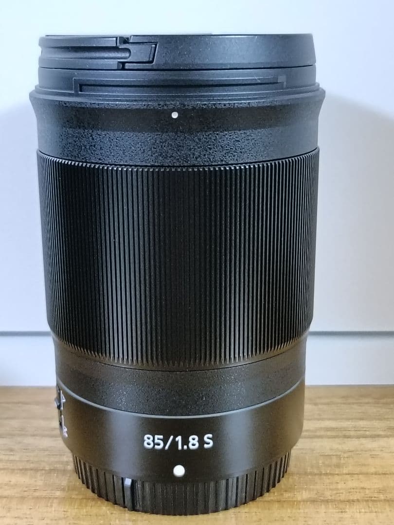 NIKKOR Z 85mm f1.8S おまけ付き