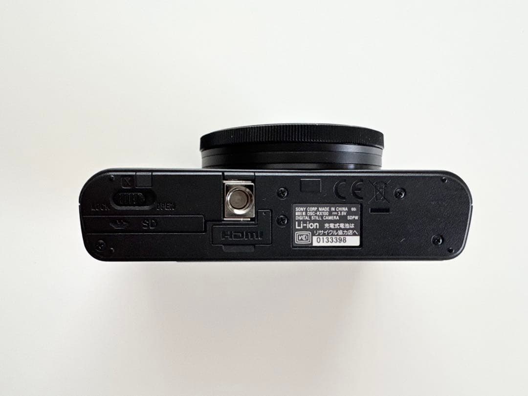 【極美品】 SONY Cyber-shot DSC-RX100 ケース