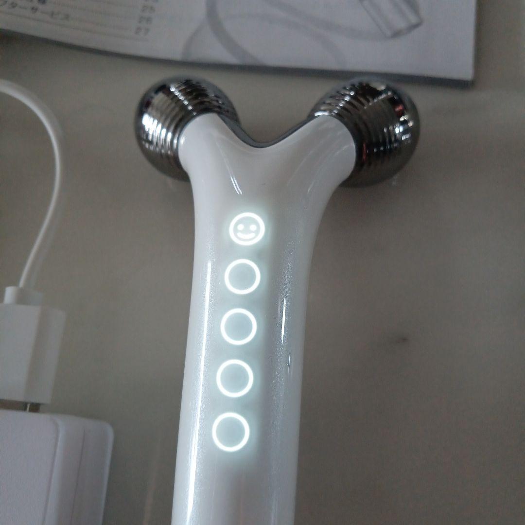 YA-MAN Wavy mini 美顔器 ホワイト 充電器付き